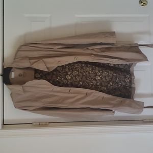 Womens tan trench jacket, size 6/Small